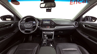HYUNDAI GRANDEUR IG 2017