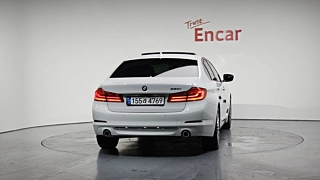 BMW 5-SERIES G30 2020
