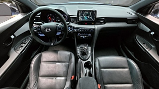 HYUNDAI VELOSTER JS 2019