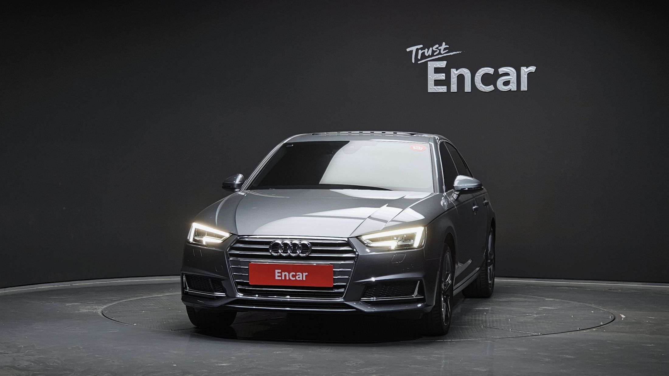 AUDI A4 B9 2019