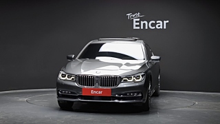 BMW 7-SERIES G11 2016