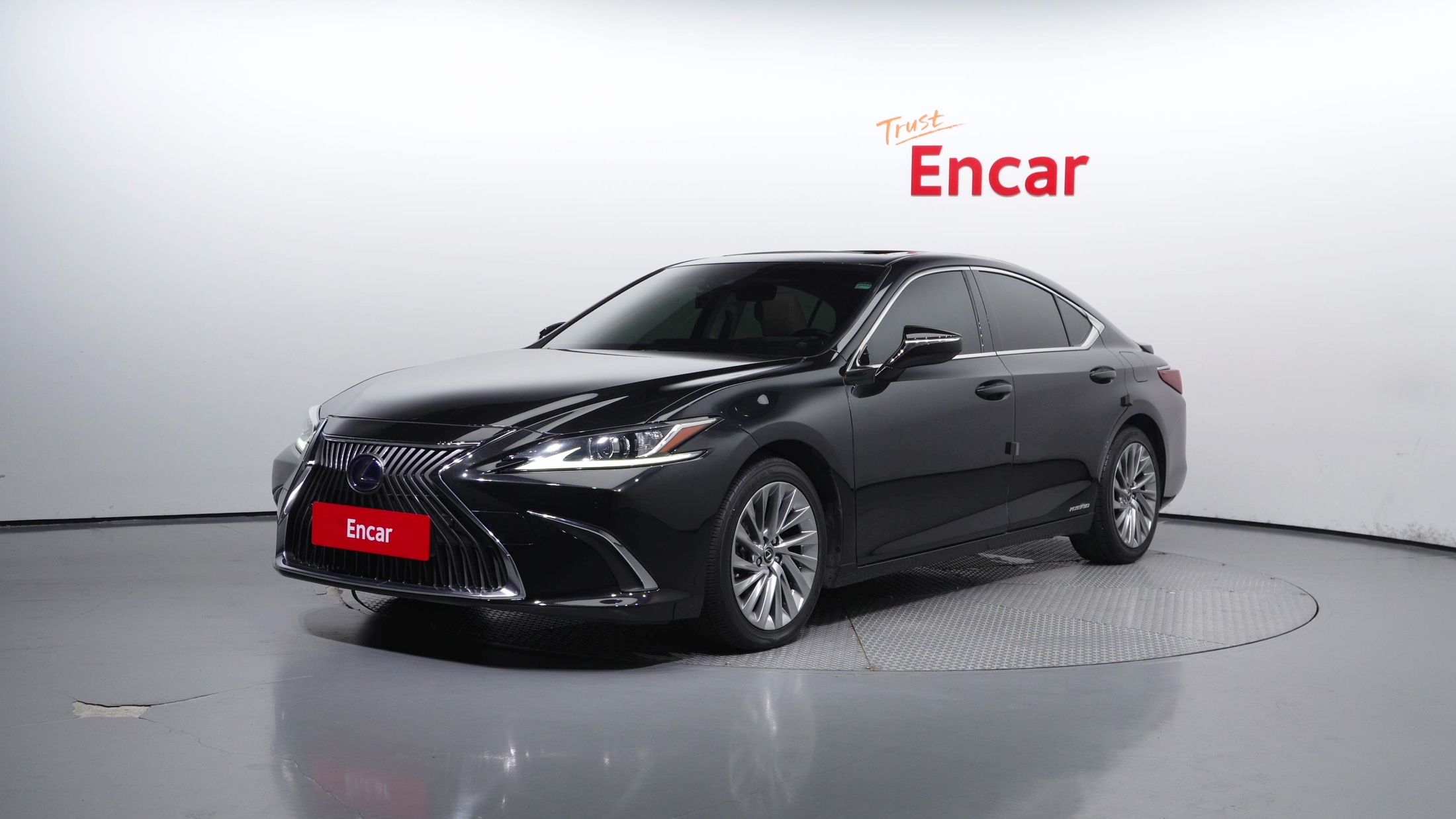 LEXUS ES300H 2019