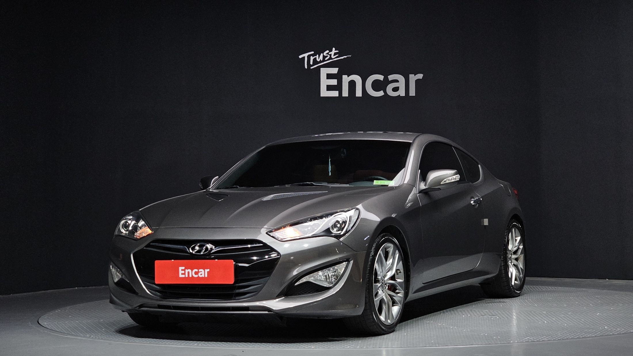 HYUNDAI GENESIS COUPE 2012