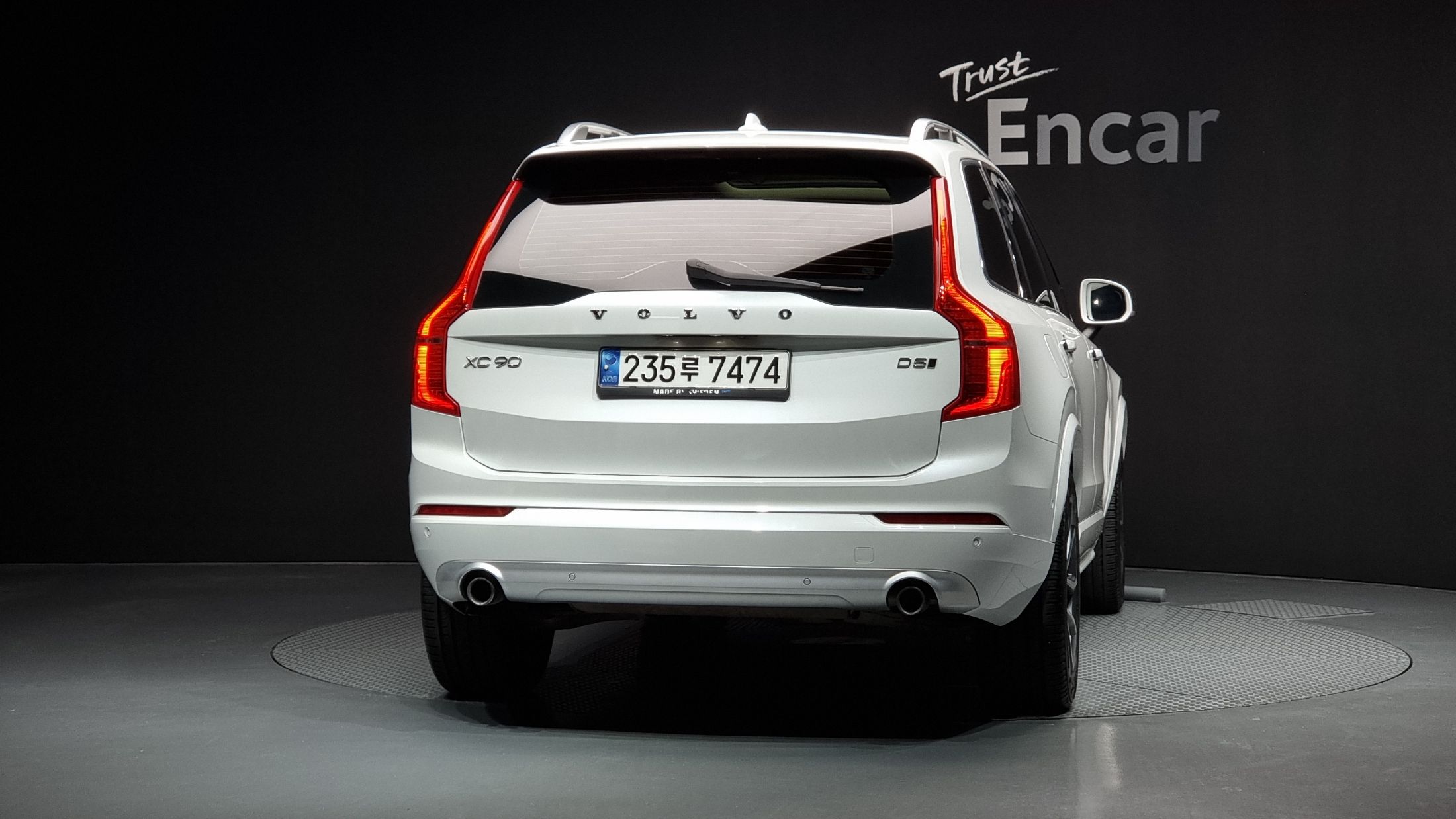 VOLVO XC90 2016