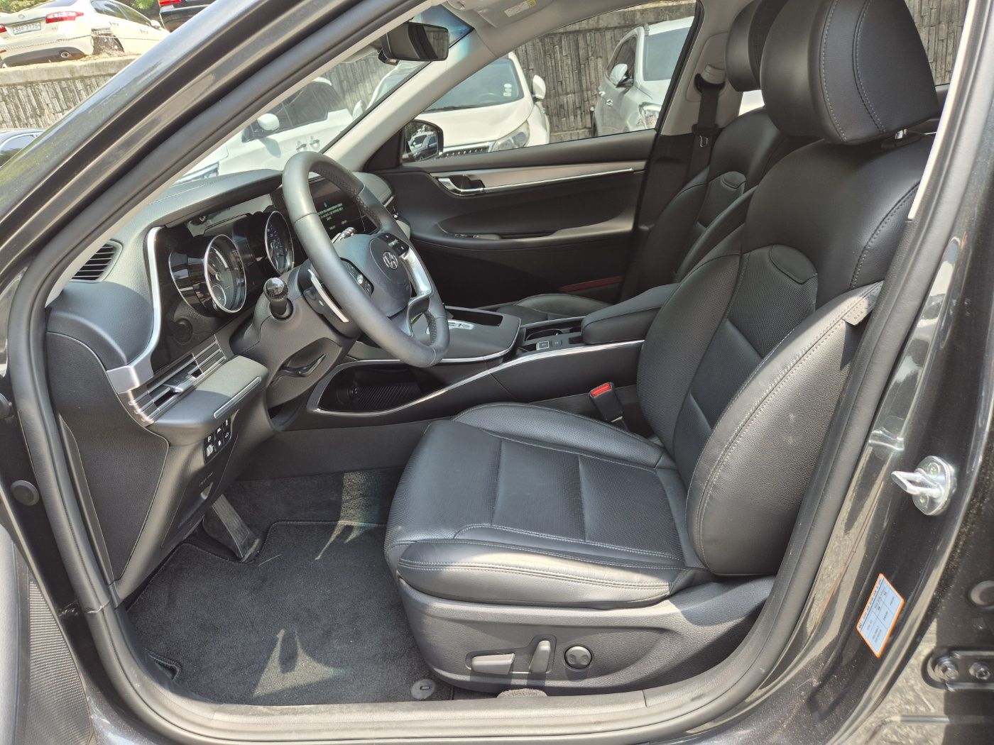 HYUNDAI GRANDEUR IG HYBRID