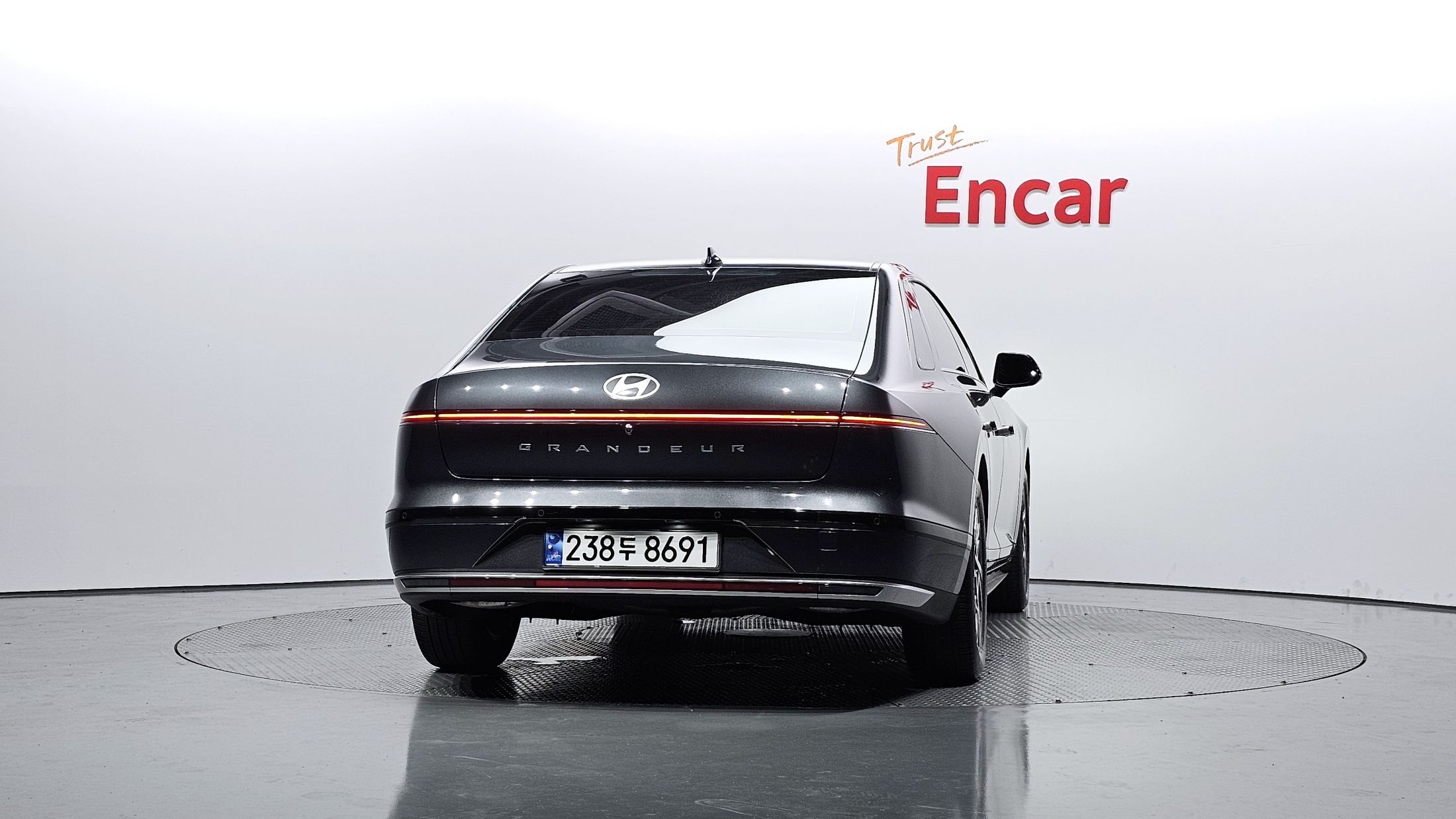 HYUNDAI GRANDEUR GN7 2023