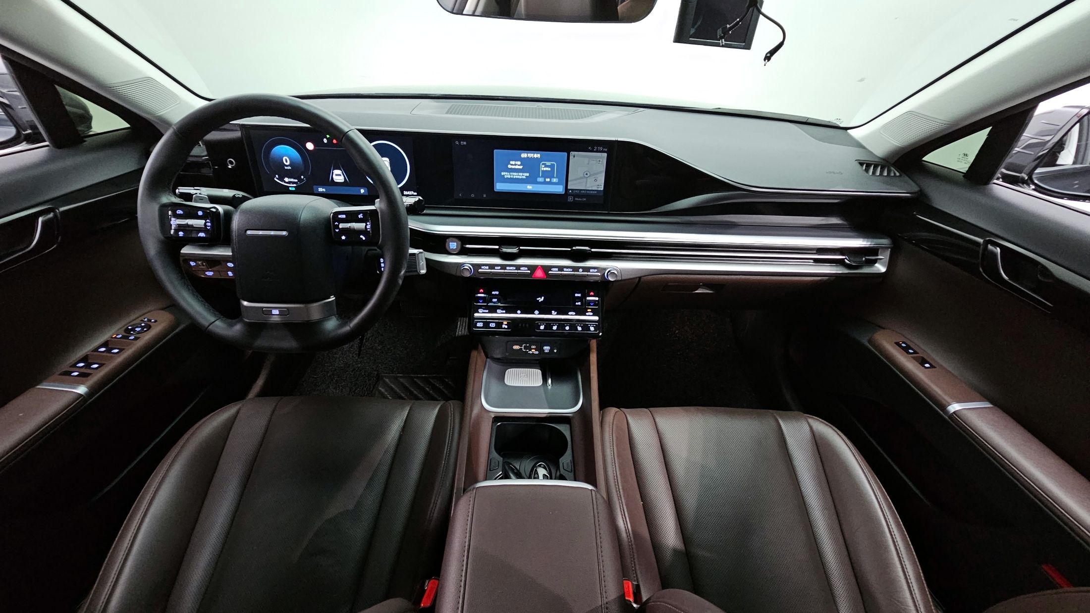 HYUNDAI GRANDEUR GN7 2023
