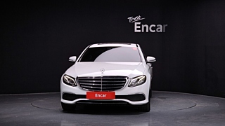 MERCEDES BENZ E-CLASS W213 2020
