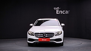 MERCEDES BENZ E-CLASS W213 2017