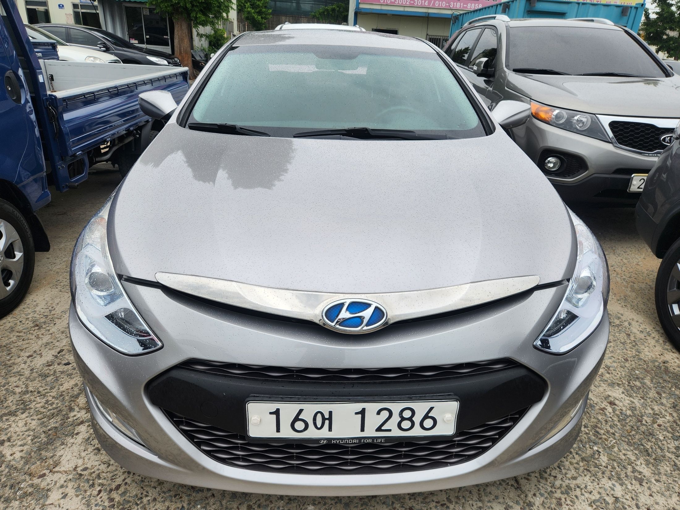 HYUNDAI SONATA HYBRID 2012