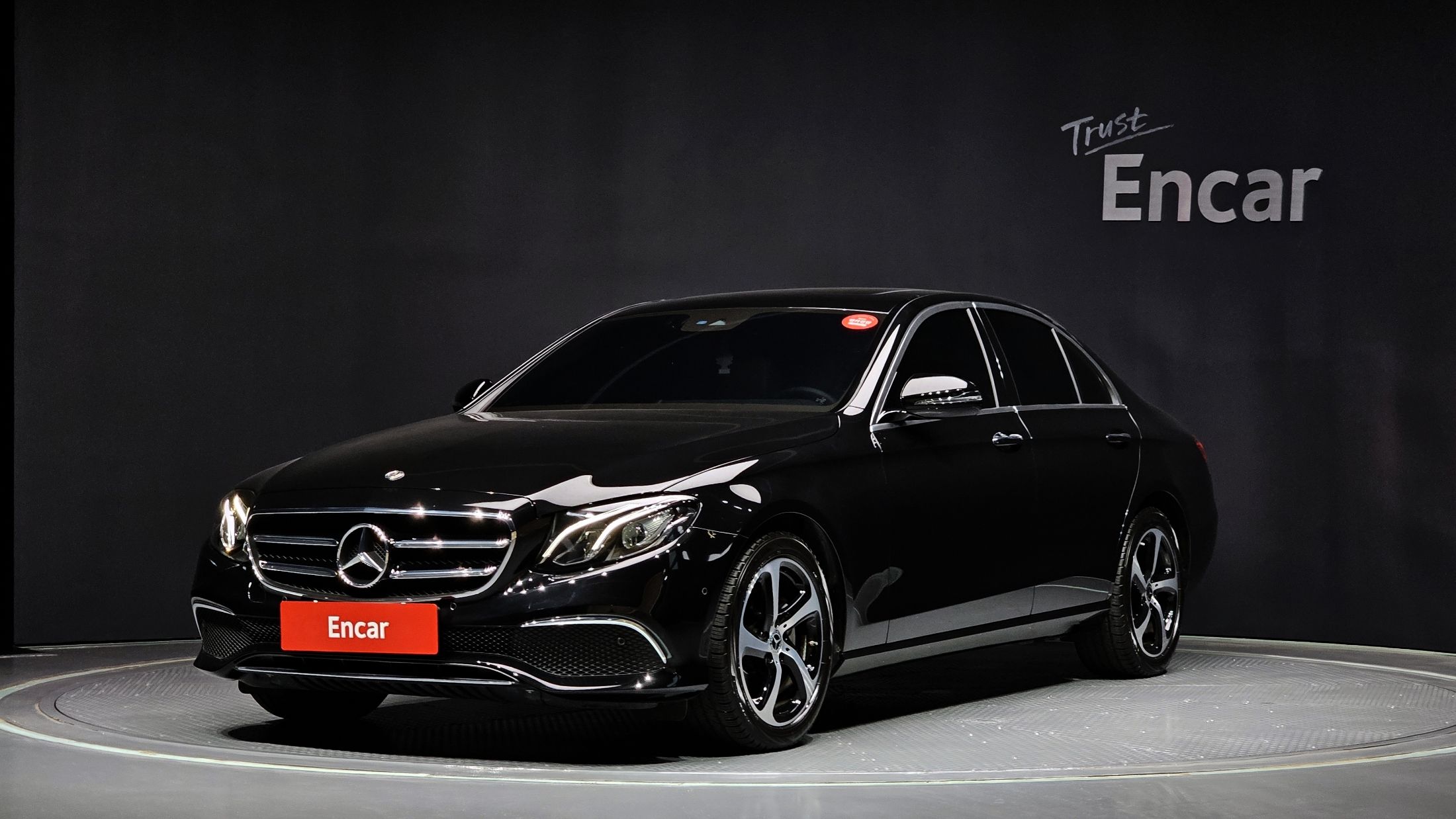 MERCEDES BENZ E-CLASS W213 2020