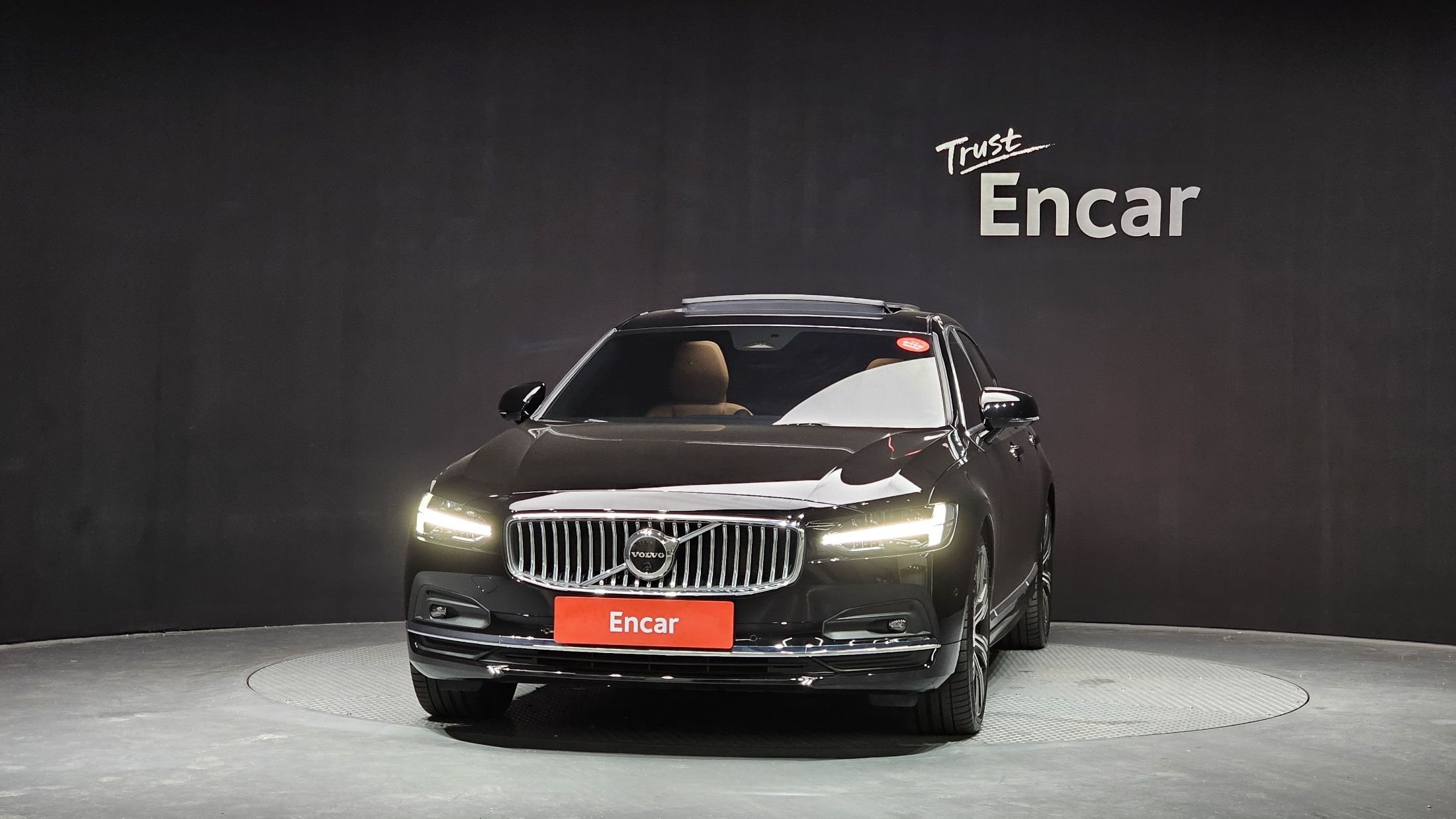VOLVO S90 2023