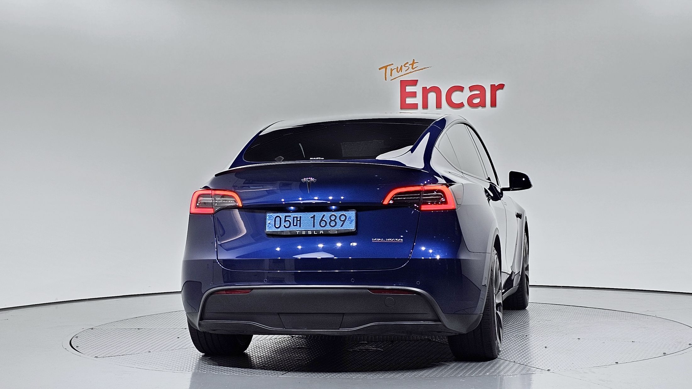 TESLA MODEL Y 2021