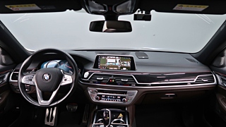 BMW 7-SERIES G11 2018