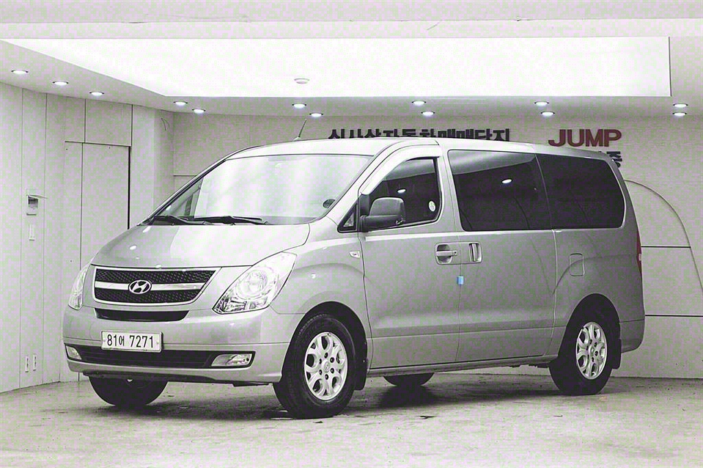 HYUNDAI STAREX GRAND