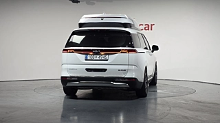 KIA CARNIVAL 2023