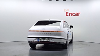 HYUNDAI GRANDEUR HYBRID GN7 2023