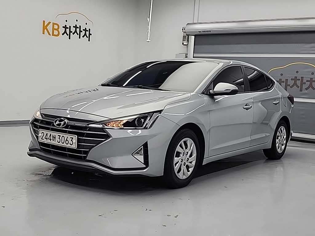HYUNDAI AVANTE AD 2019
