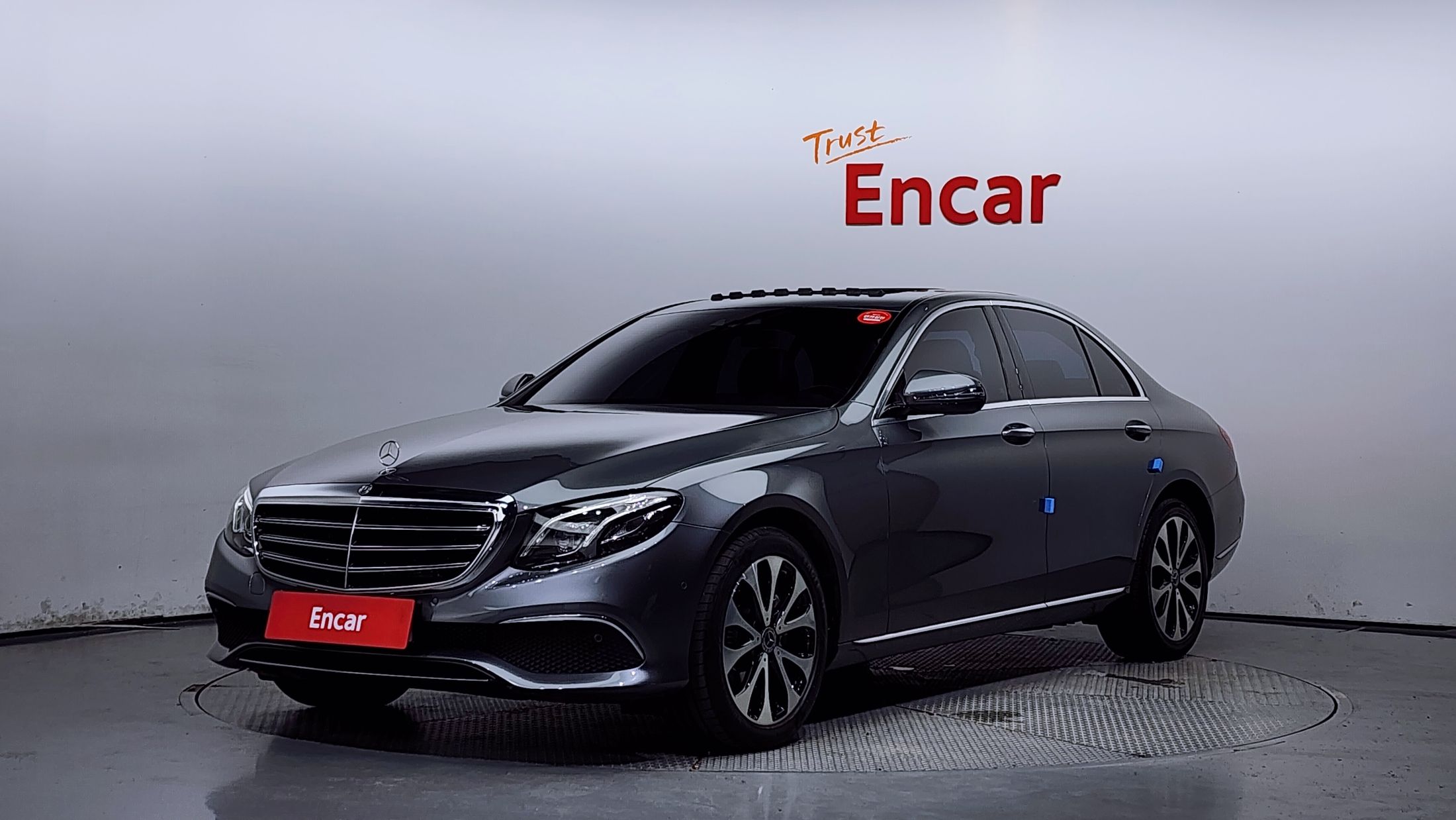 MERCEDES BENZ E-CLASS W213