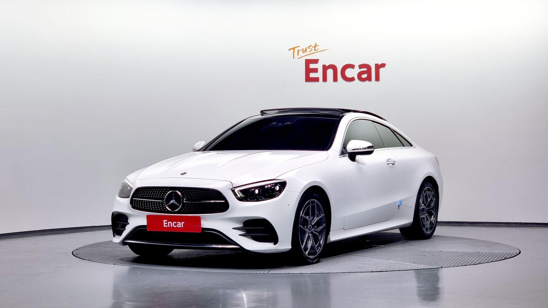 MERCEDES BENZ E-CLASS W213 2022