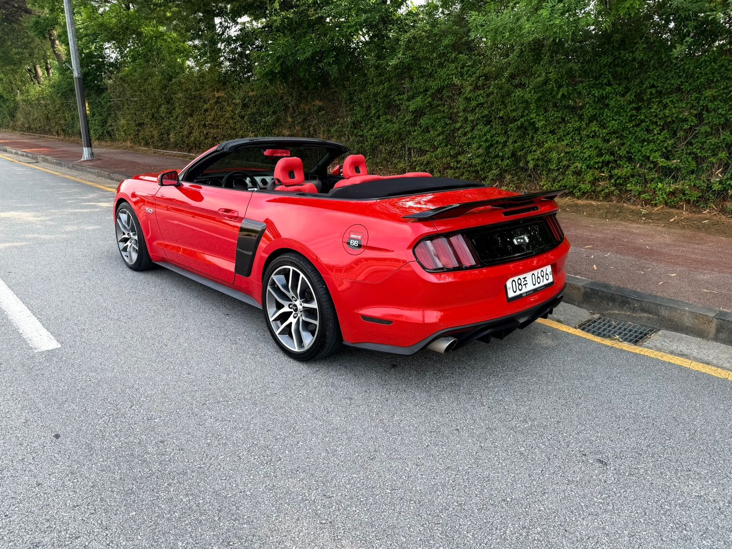 FORD MUSTANG 2015