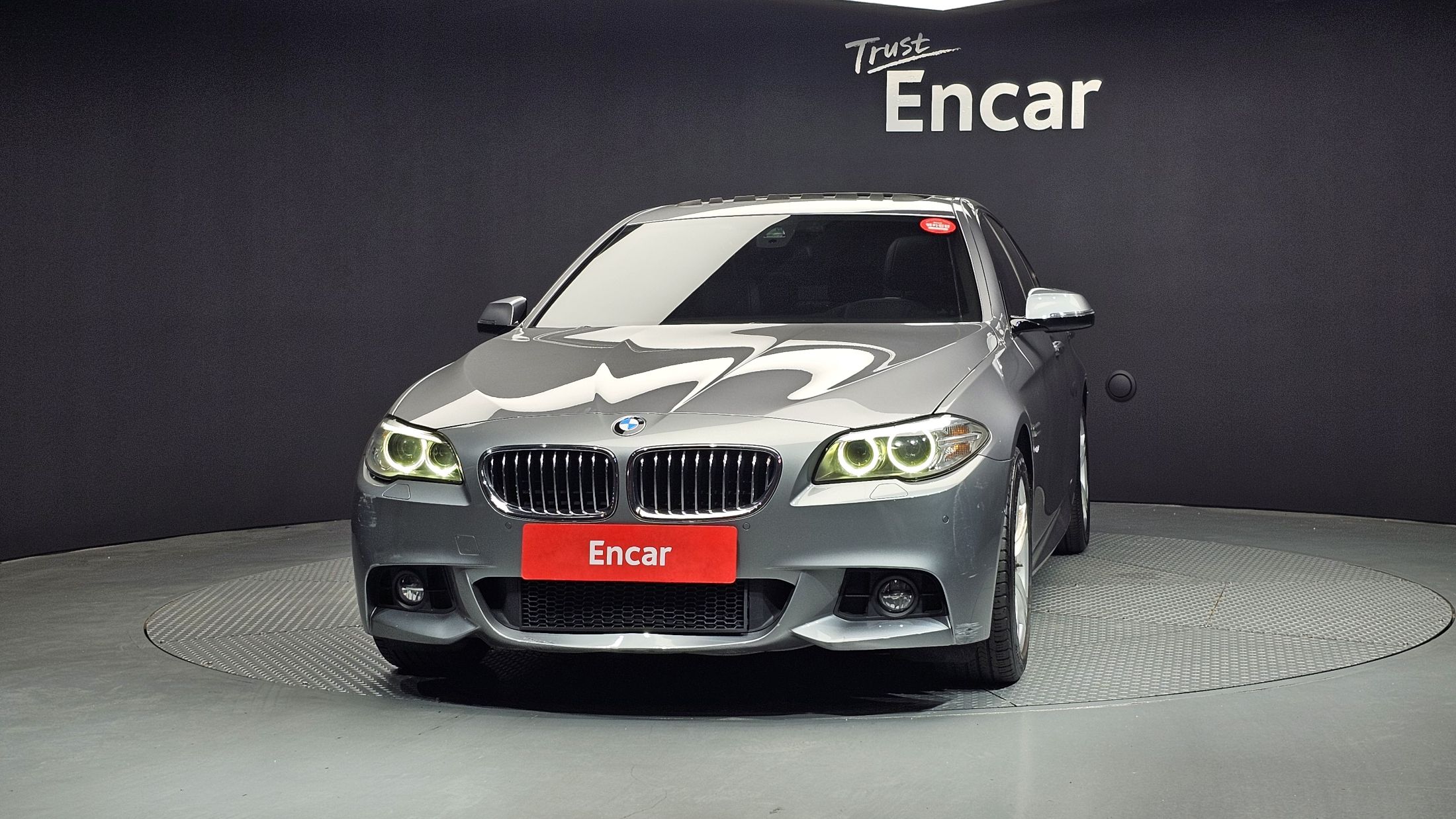 BMW 5-SERIES F10 2016