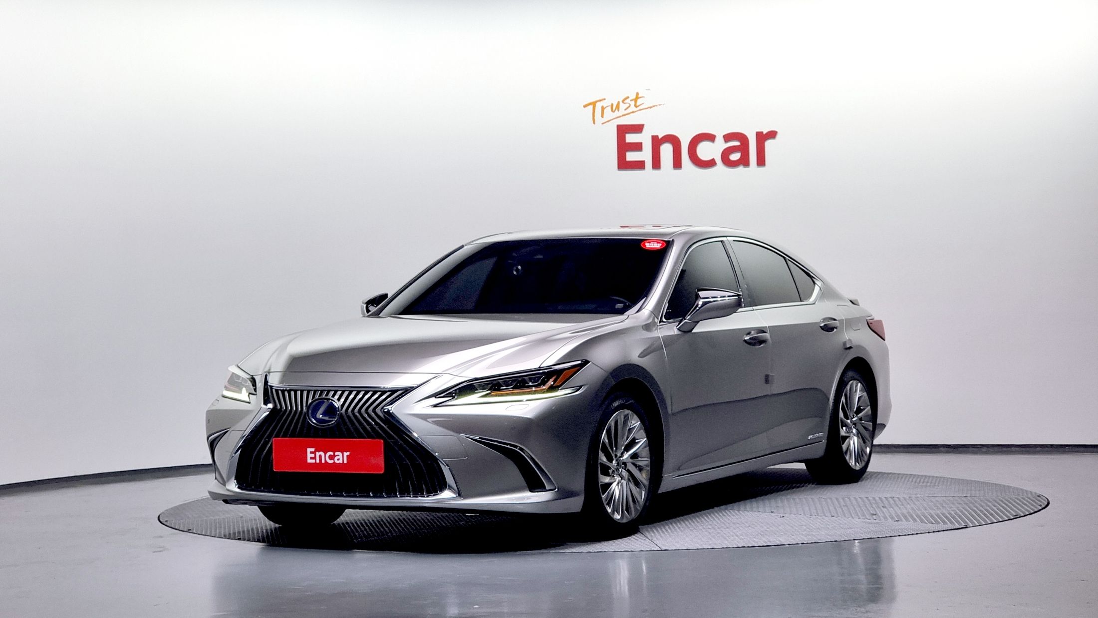 LEXUS ES300H 2019