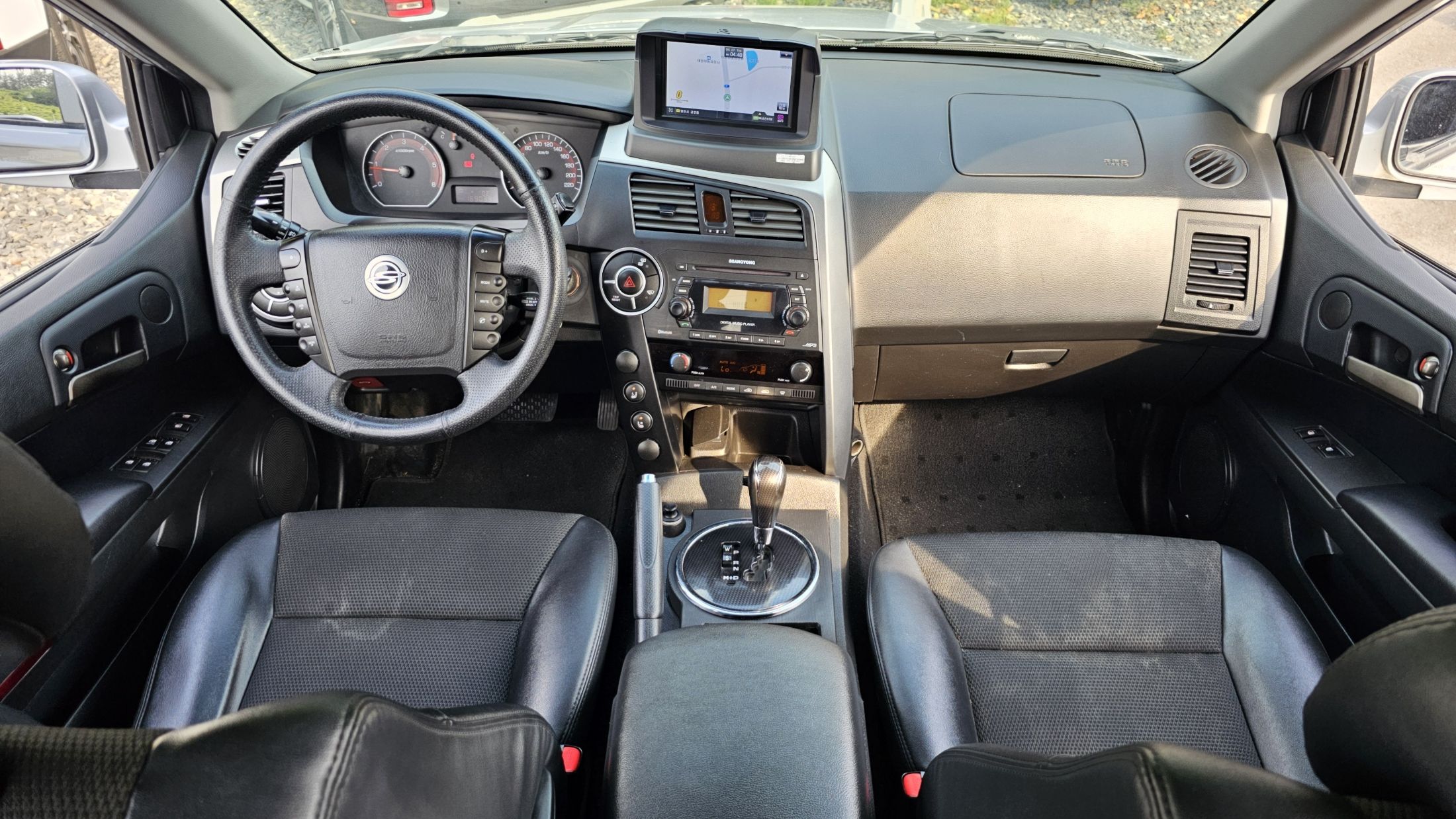 SSANGYONG KORANDO SPORTS 2012