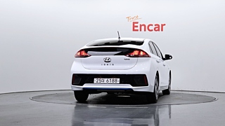 HYUNDAI IONIQ HYBRID 2019