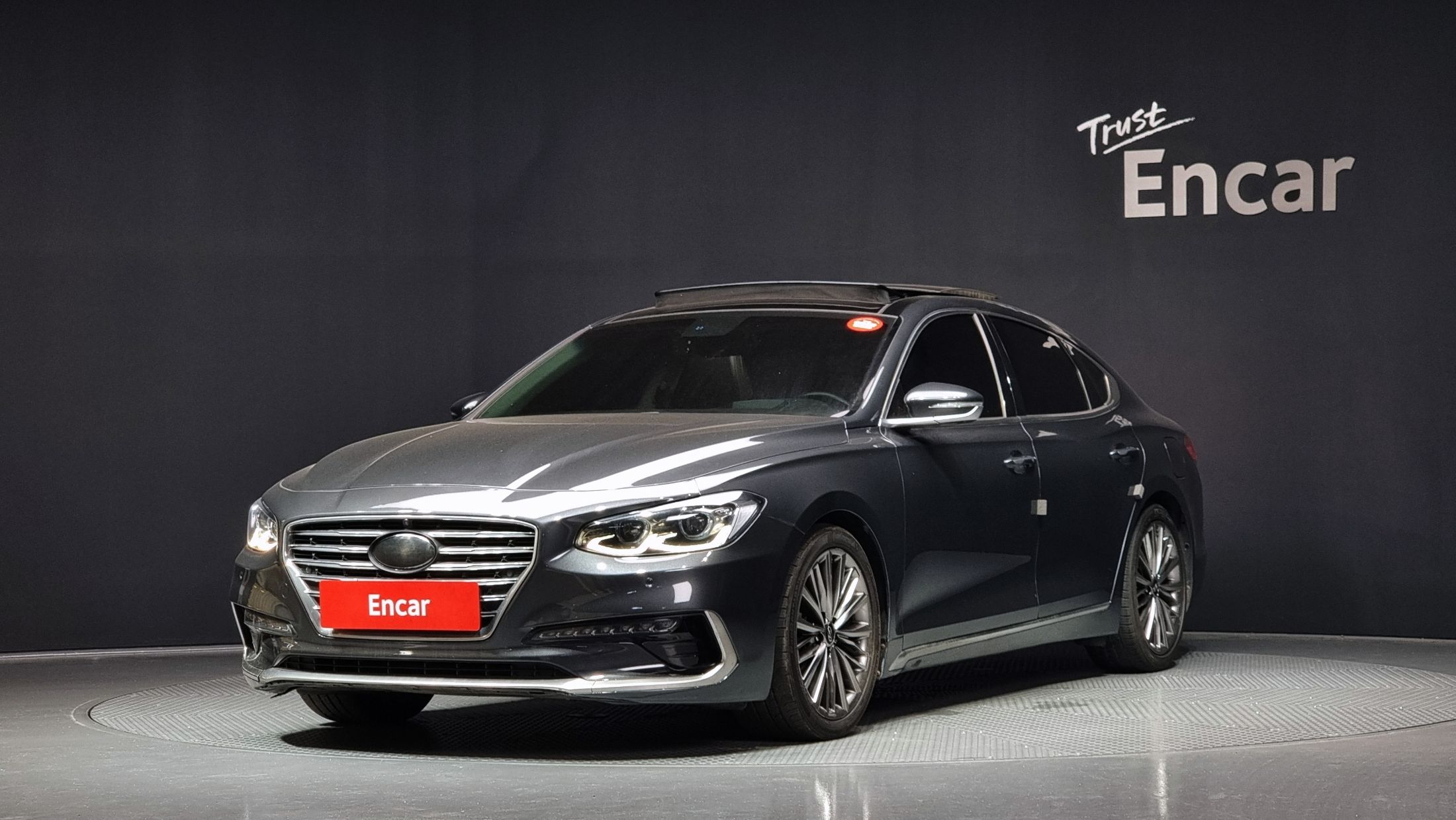 HYUNDAI GRANDEUR IG 2017