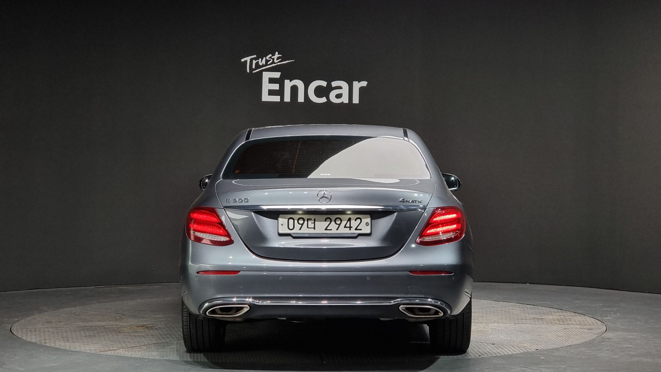 MERCEDES BENZ E-CLASS W213 2018