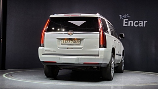 CADILLAC ESCALADE 2020