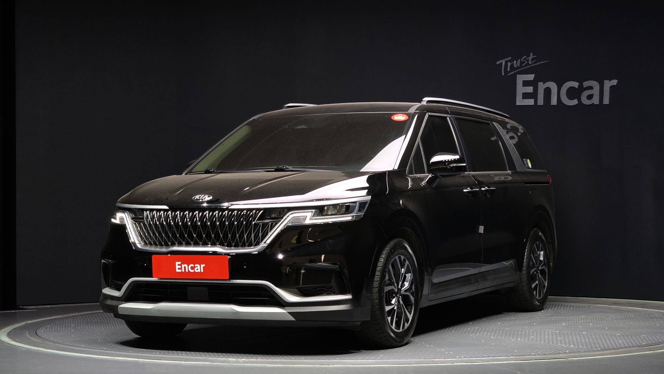 KIA CARNIVAL 2021
