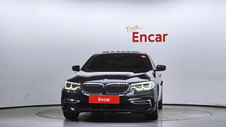 BMW 5-SERIES G30 2019
