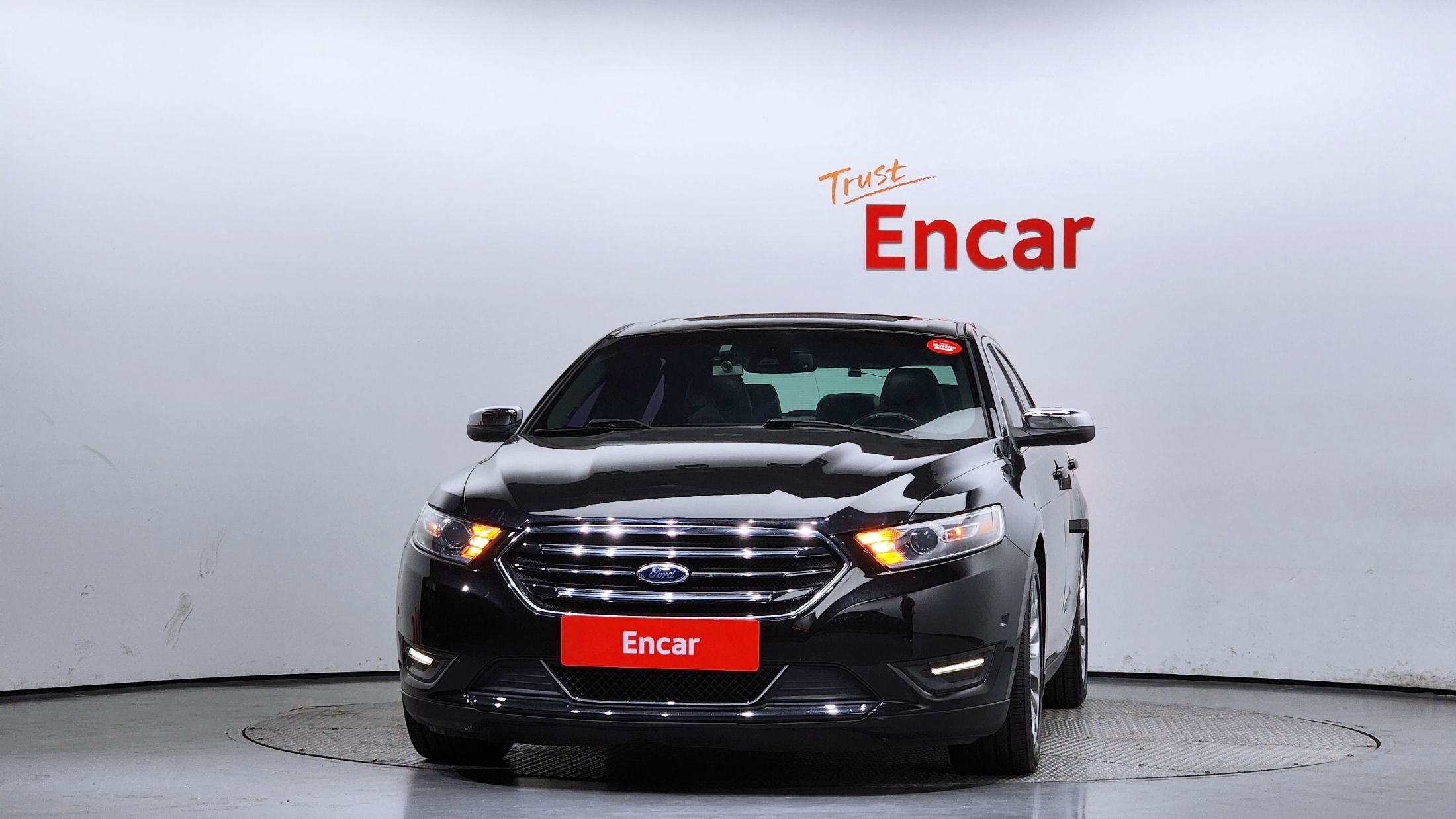 FORD TAURUS