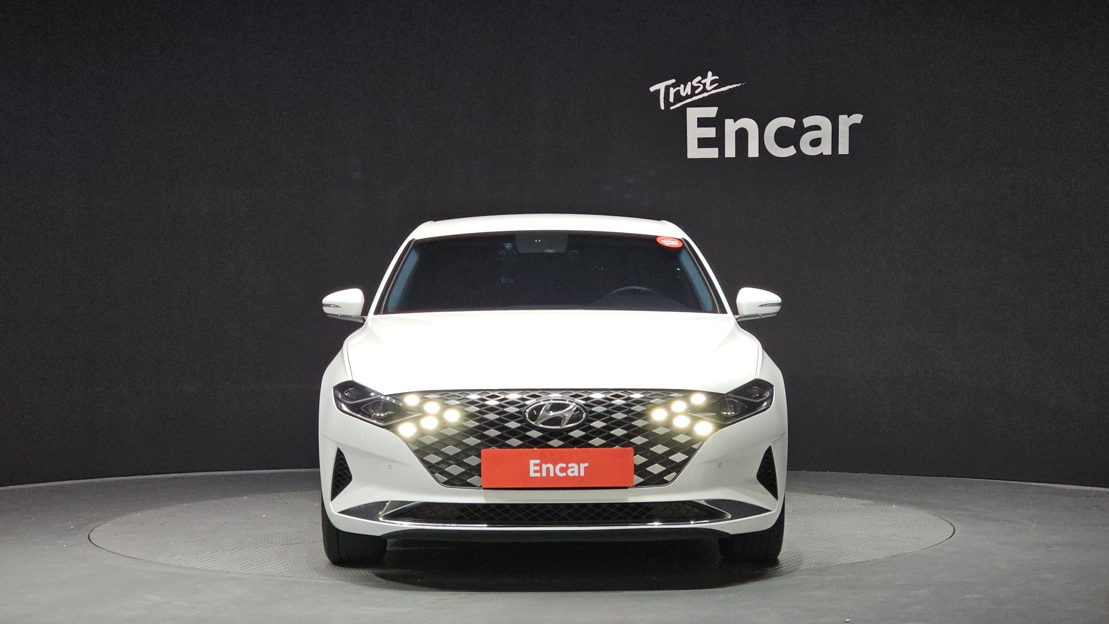 HYUNDAI GRANDEUR IG HYBRID 2020