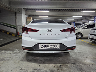 HYUNDAI AVANTE AD 2019