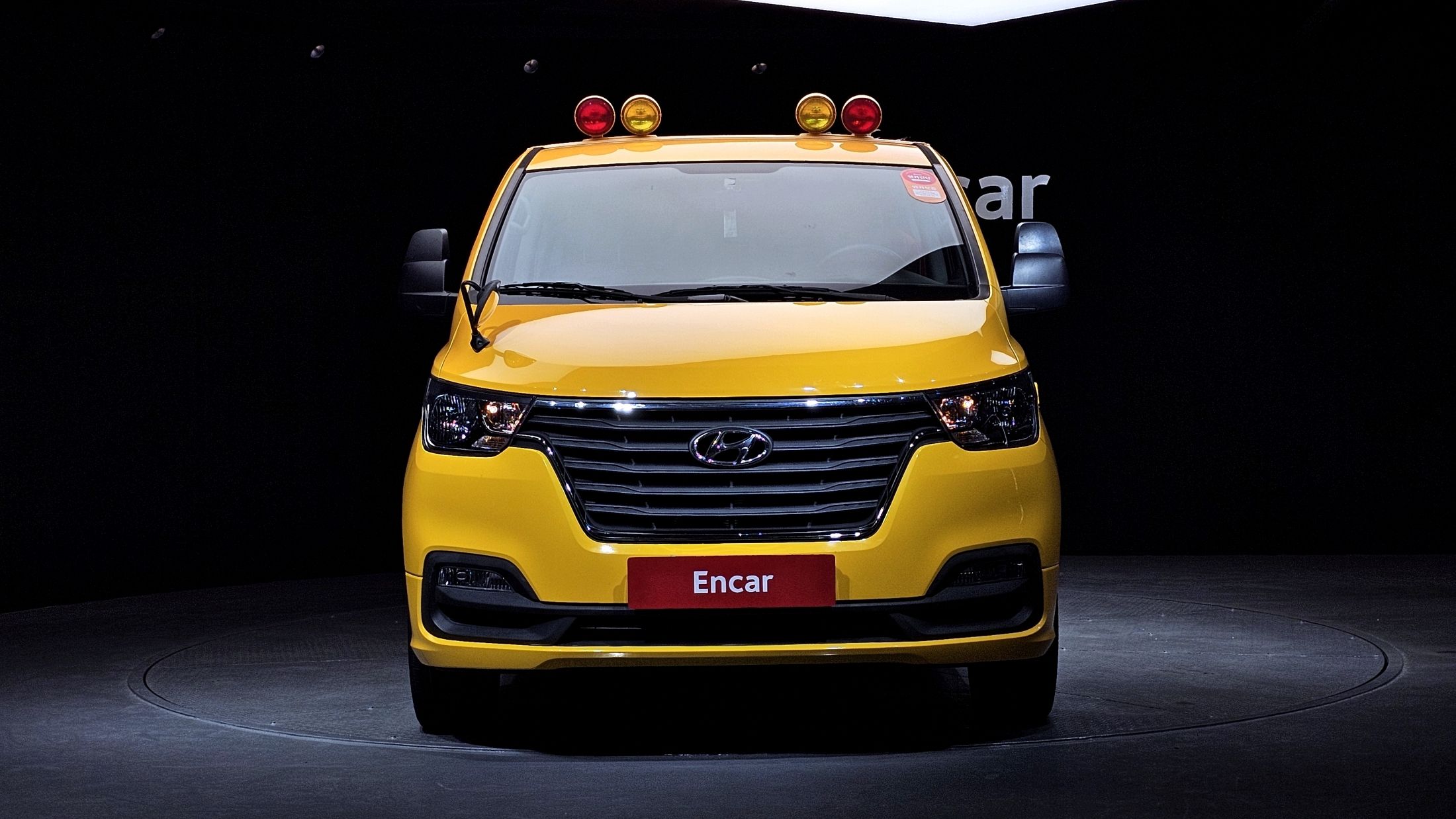 HYUNDAI STAREX GRAND 2019