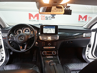 MERCEDES BENZ CLS-CLASS W218 2016