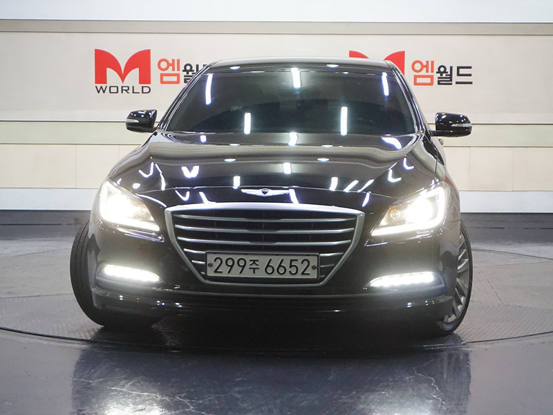 HYUNDAI GENESIS DH 2016