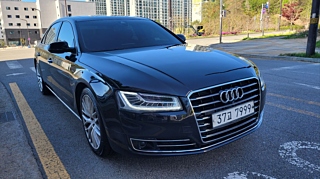 AUDI A8 2015
