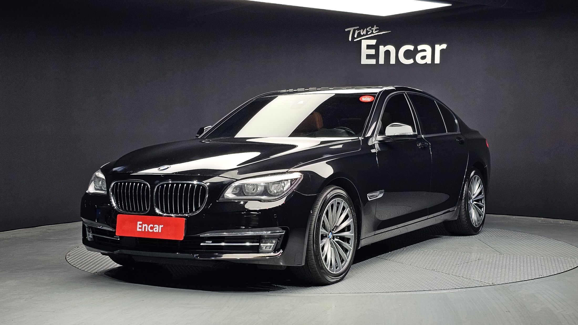 BMW 7-SERIES F01