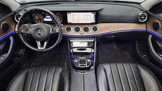 MERCEDES BENZ E-CLASS W213 2017