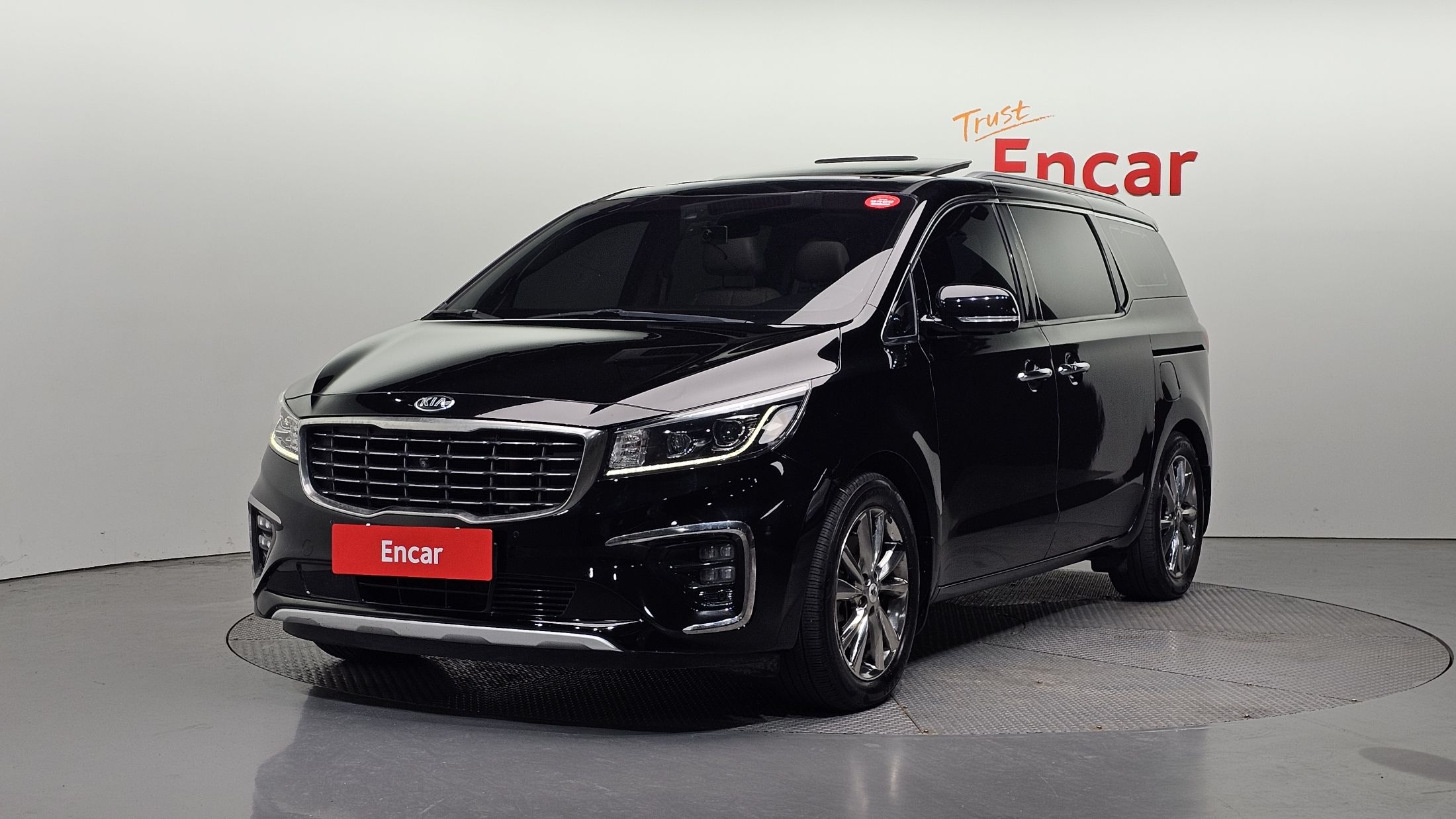 KIA CARNIVAL 2019