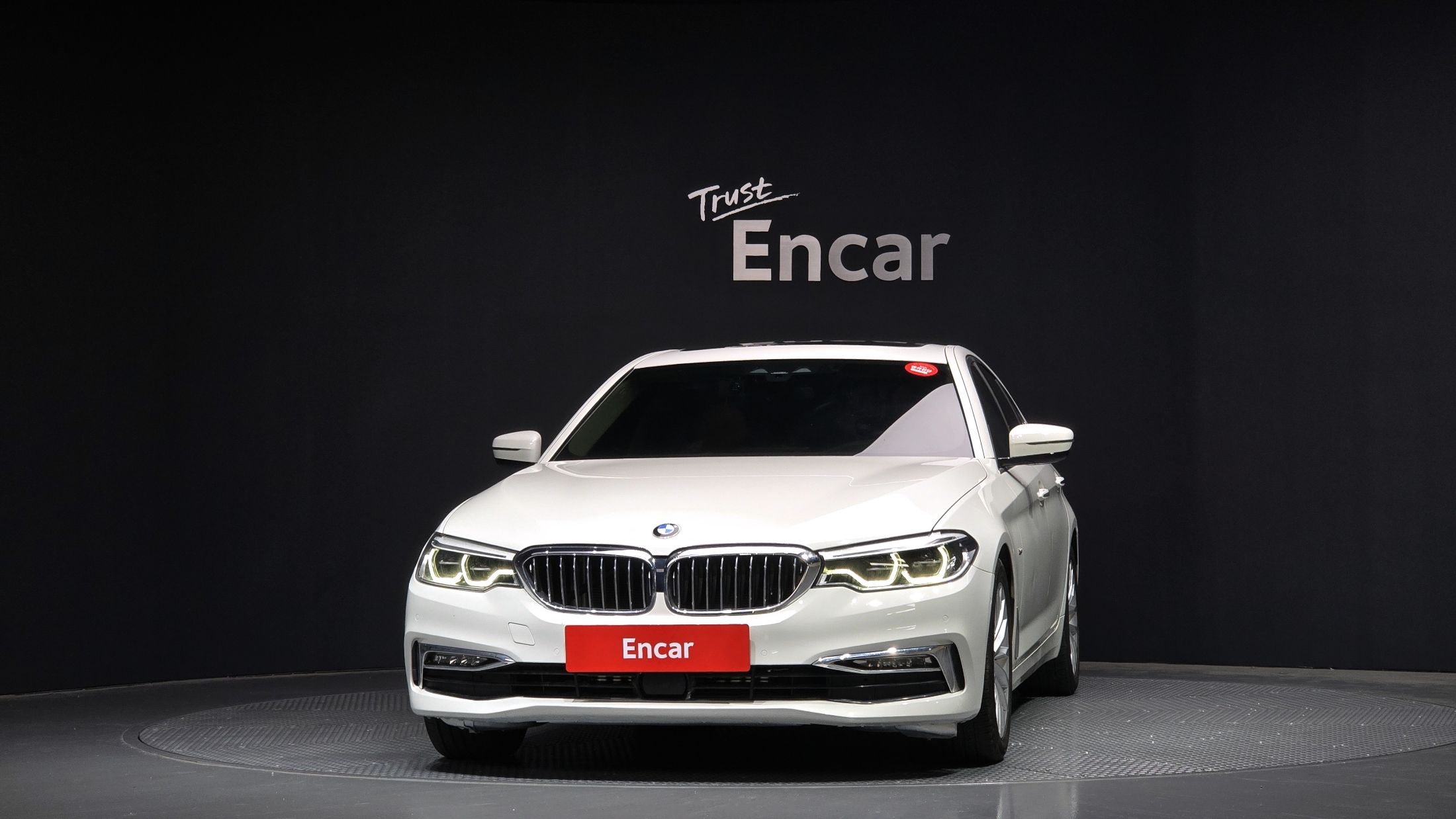BMW 5-SERIES G30 2018