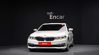 BMW 5-SERIES G30 2018