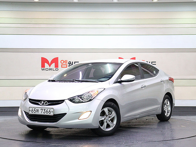 HYUNDAI AVANTE MD 2010