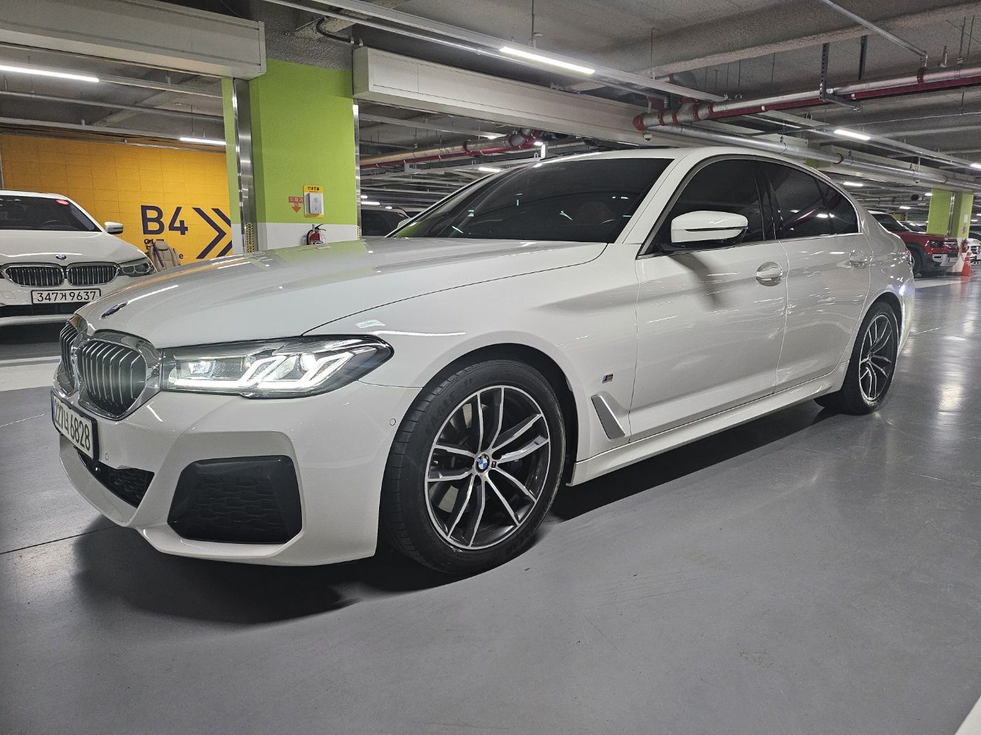 BMW 5-SERIES G30 2021