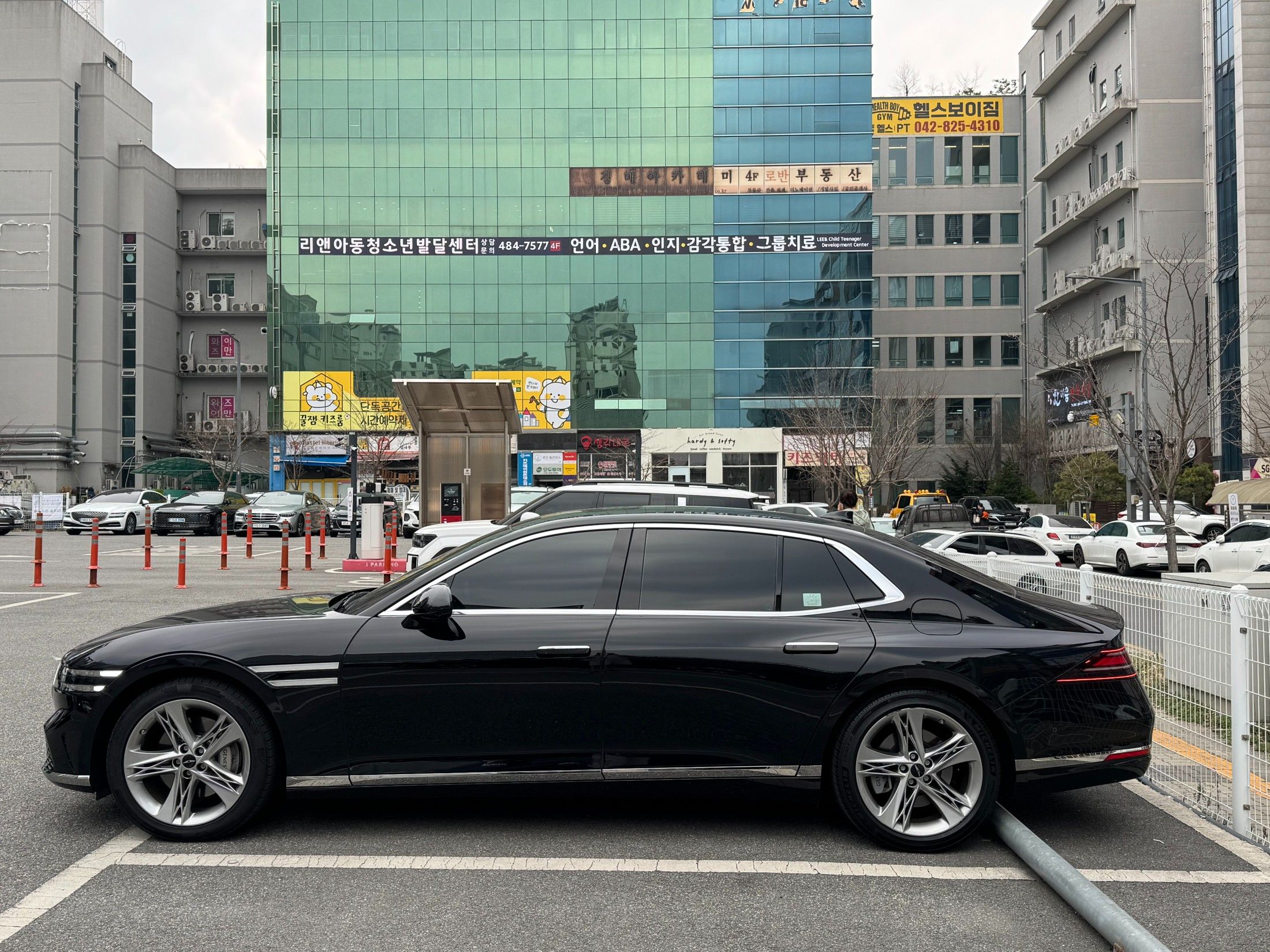 GENESIS G90 RS4 2022