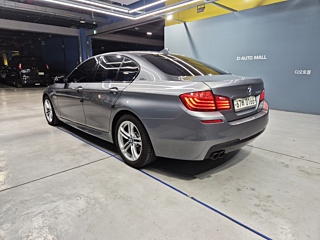 BMW 5-SERIES F10 2016